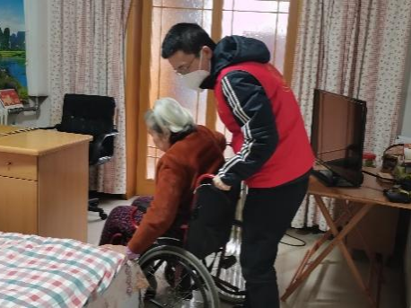 【疫情防控】尽锐出战护我城，，九州ku酷游先锋在行动 ——集团干手下沉一线系列（二）