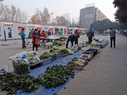 【疫情防控】沧：：：崃飨员旧 战“疫”一线党旗红